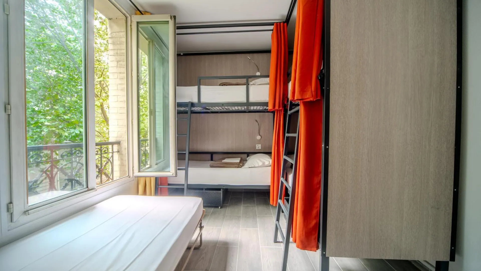 Hostel City Inn Paris Paris