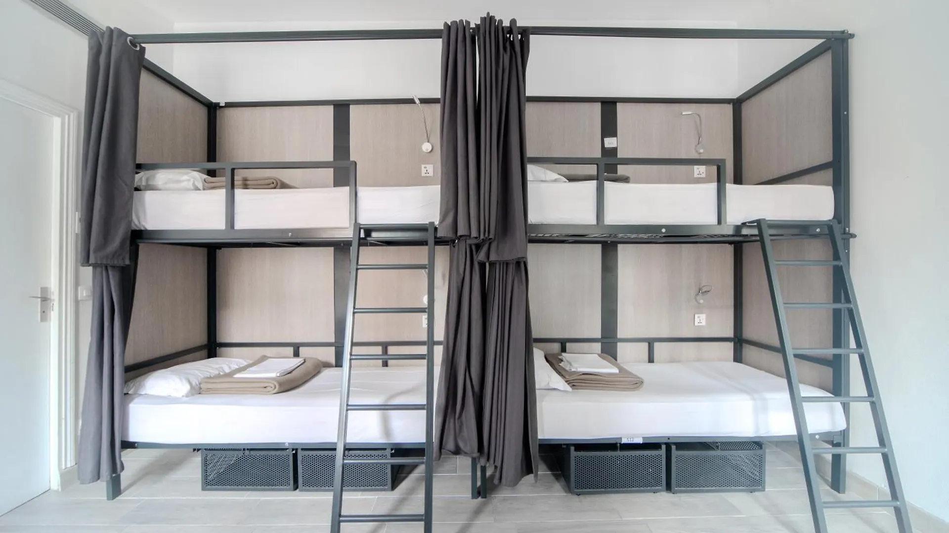 City Inn Paris *
