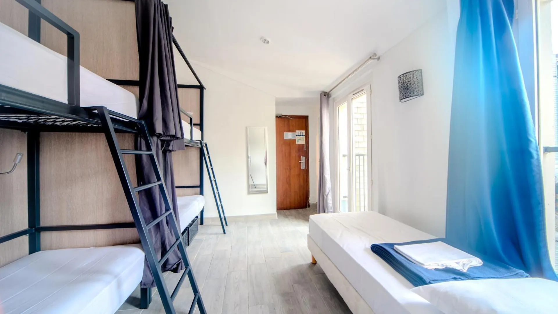 City Inn Paris אכסניה *